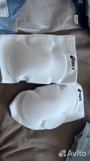 Наколенники для волейбола asics