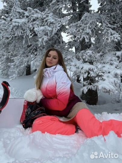 Горнолыжная куртка. roxy. Женская сноубордическая
