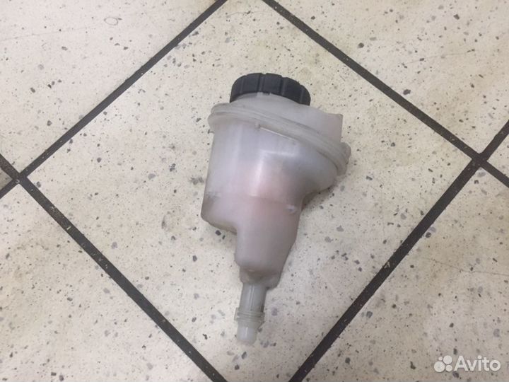 Бачок расширительный Mercedes C-Class W205