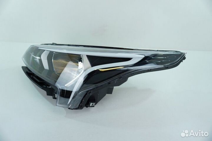 Фара левая Kia Rio 4 2020