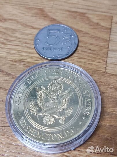 Юбилейные монеты Америки