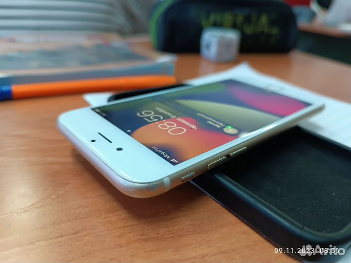 iPhone 6S, 32 ГБ