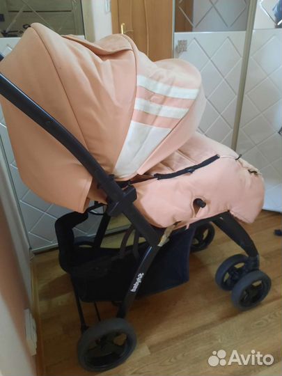 Коляска удобная и большая