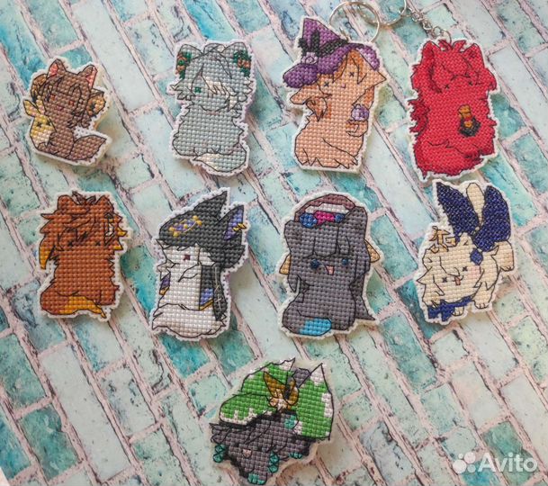 Genshin impact котики (значки, брелки)