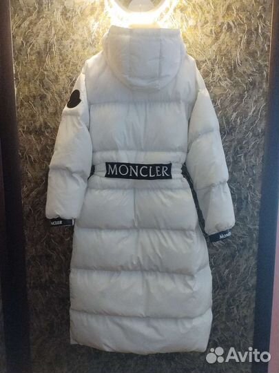 Пуховик moncler женский