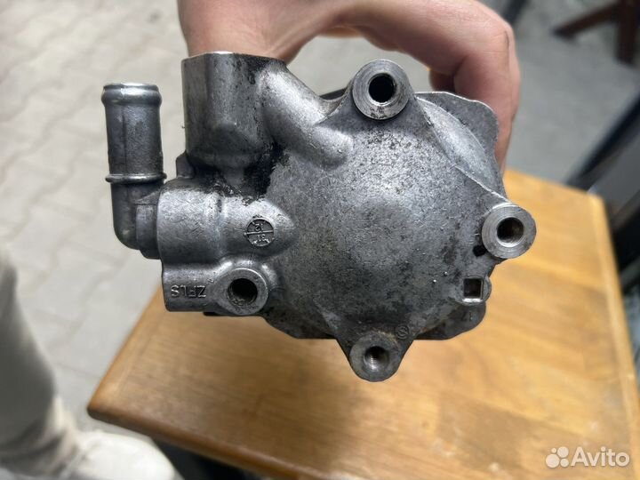 Насос гур audi Q7 A8 Touareg