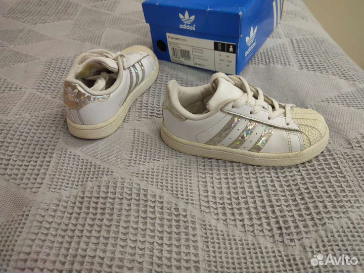 Кроссовки Adidas 26