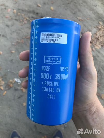 Конденсатор 3900 мкф 500в