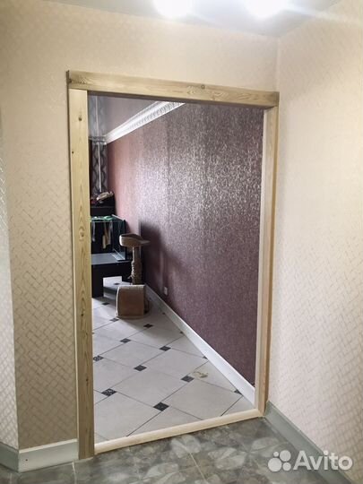 Дверная арка из дерева