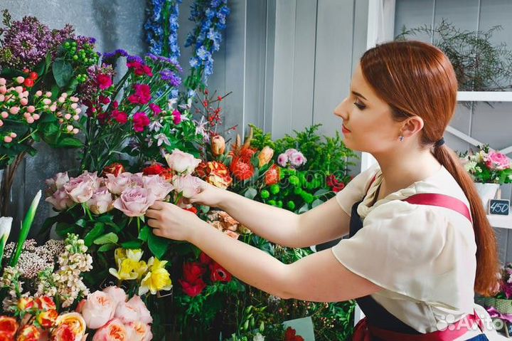 Продавец цветов в ночь (Черниковка)