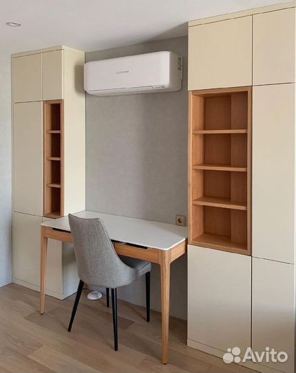 Шкаф в квартиру B 130