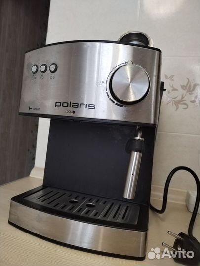 Кофеварка рожковая polaris