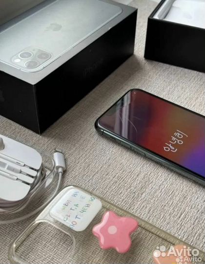 iPhone 11 Pro, 64 ГБ