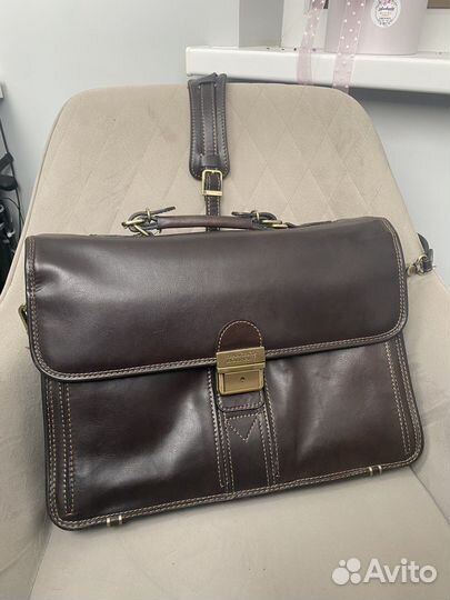 Мужской кожаный портфель Franchesco Molinary