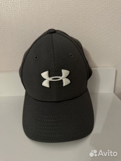 Бейсболка under armour