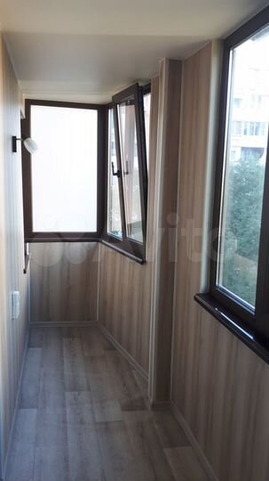 2-к. квартира, 52 м², 5/9 эт.