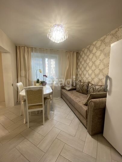 3-к. квартира, 74 м², 1/18 эт.