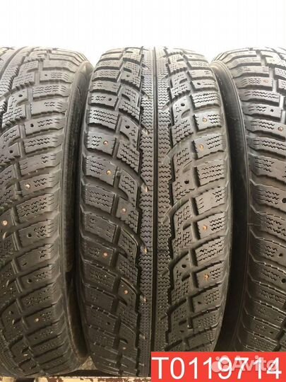 Kumho I'Zen RV Stud KC16 215/60 R17 100T