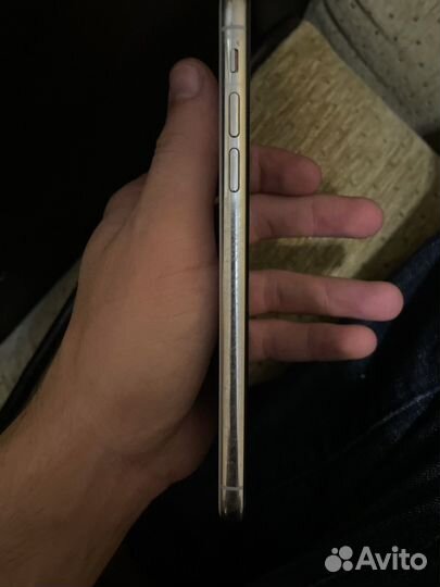 iPhone Xs, 64 ГБ