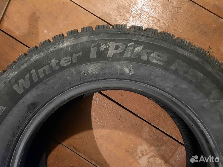 Hankook Winter I'Pike RS W419 215/65 R16 98T