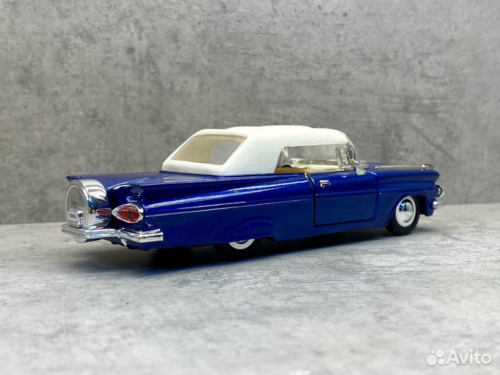 Коллекционная модель Chevrolet Impala 1958 1:32