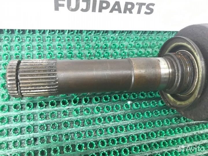 Привод задний левый Land Rover Range Rover L322