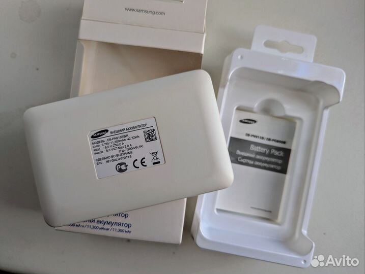 Внешний аккумулятор Samsung 11300 мАч