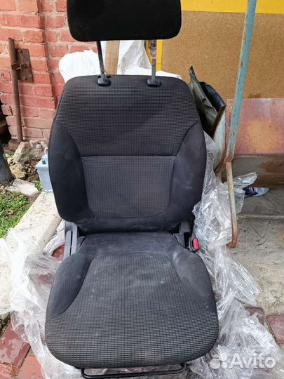 Сиденье на л200 4 поколения, Паджеро спорт