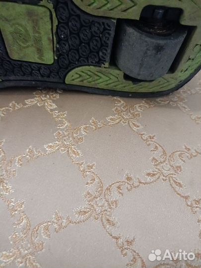 Кроссовки ролики 39р