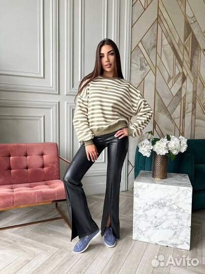 Свитшоты Loewe