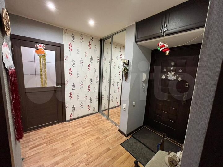 3-к. квартира, 60,7 м², 1/5 эт.