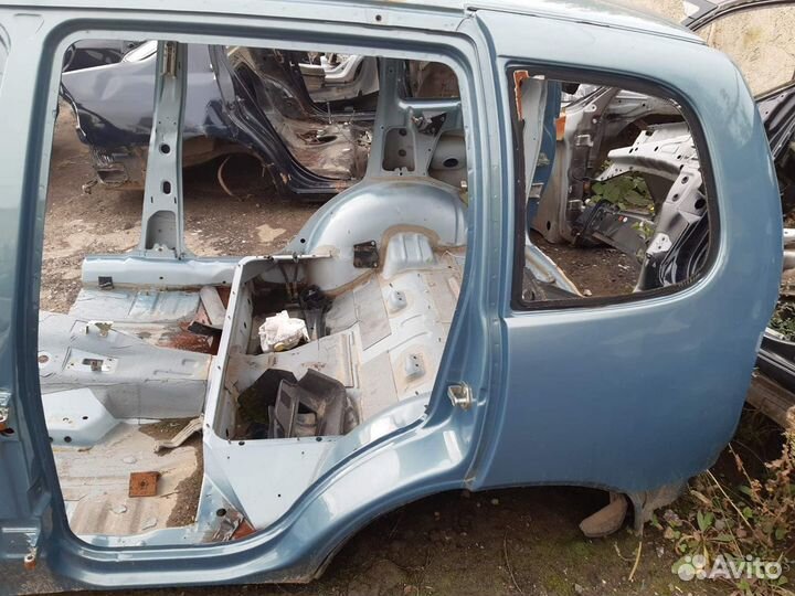 Задняя часть Шевроле Нива