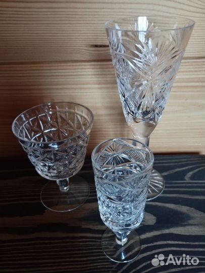 Хрустальные фужеры и рюмки