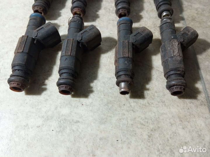 Форсунка Mazda 6 1 0280156154