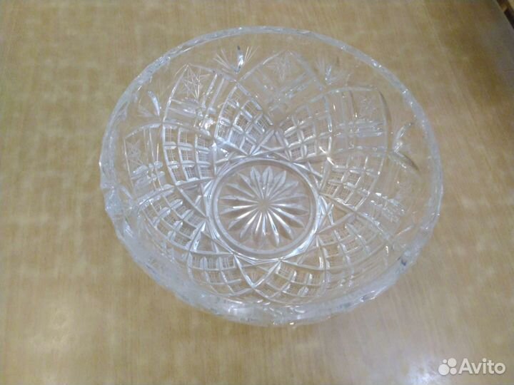 Хрустальная салатница