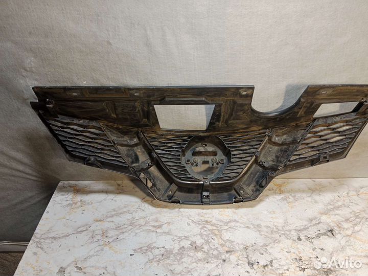 Решетка радиатора Nissan x-trail T32