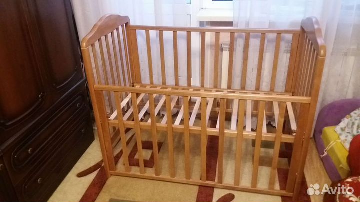 Детская кроватка