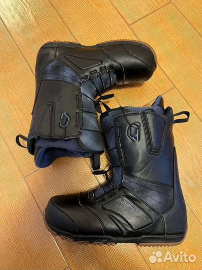 Сноубордические ботинки burton