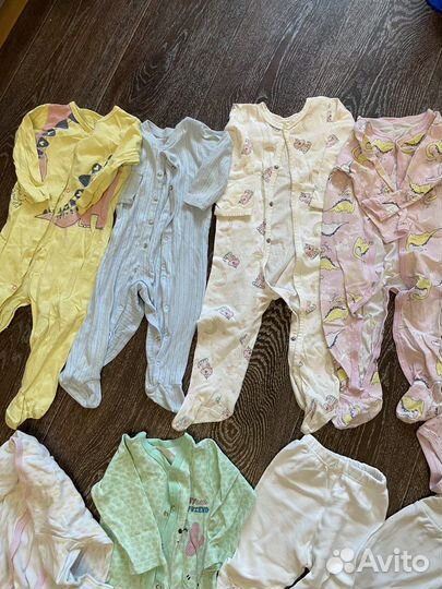 Пакет одежды на девочку 6-12 месяцев