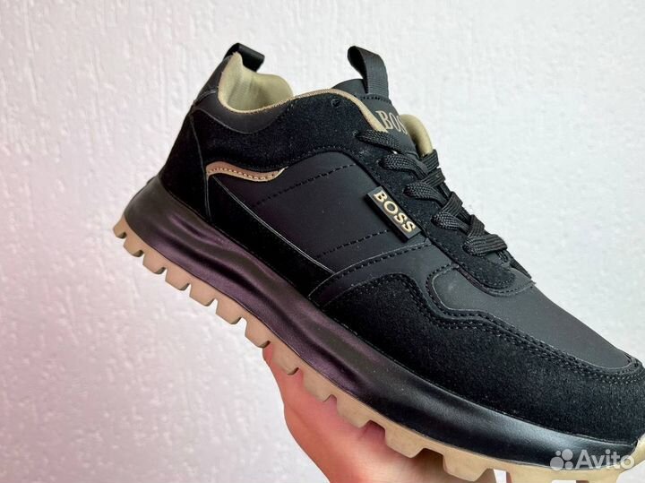Кроссовки Boss стильные