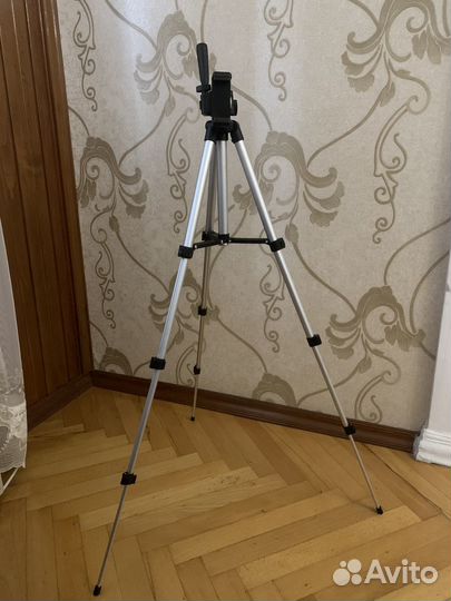 Штатив для камеры