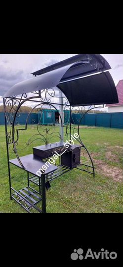 Мангал с крышей