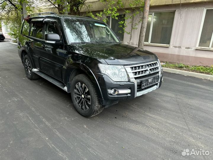 Разбор Mitsubishi Pajero V93W 6G72 2015г