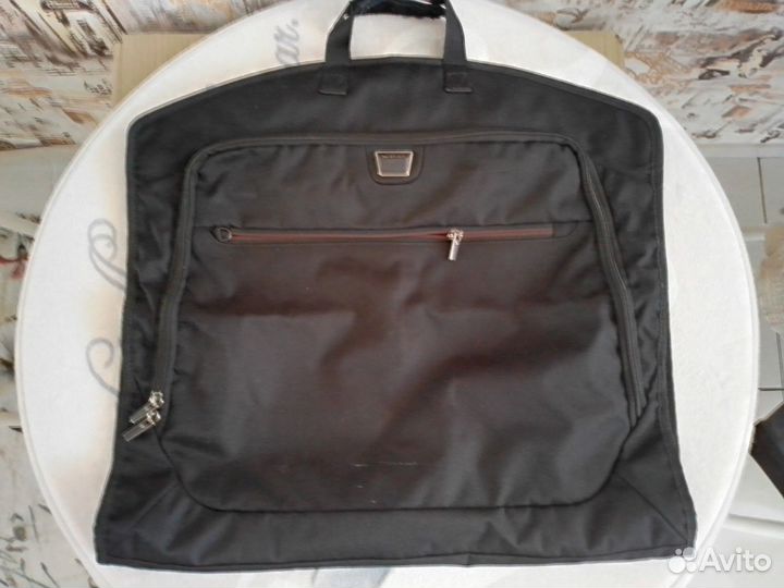 Чехол для хранения одежды