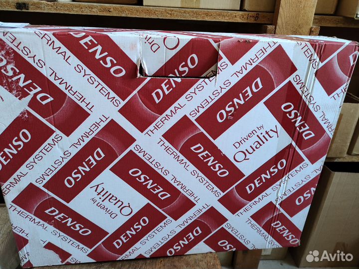 Радиатор охлаждения Renault logan, megan, largus