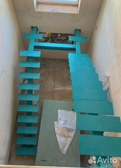 Металлические конструкции для лестниц