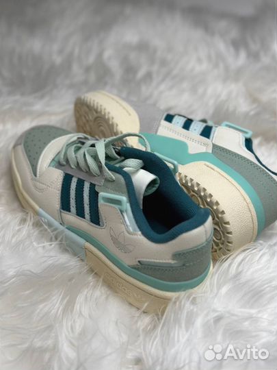 Кроссовки Adidas forum low