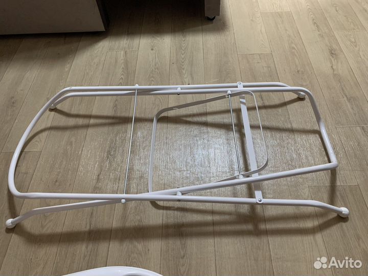 Продам детскую ванночку с подставкой