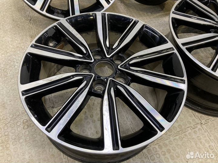 Комплект литых дисков R17 Kia Optima 4