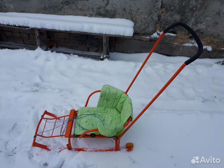 Детские зимние санки на колесах
